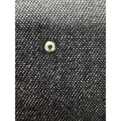 denim med små studs